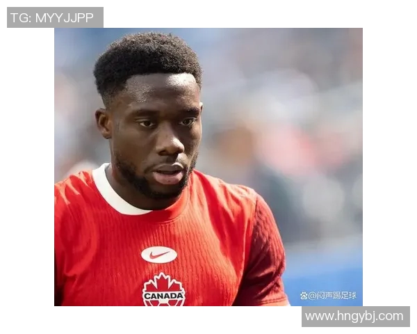 足球明星踢球受伤的背后故事与康复之路揭秘